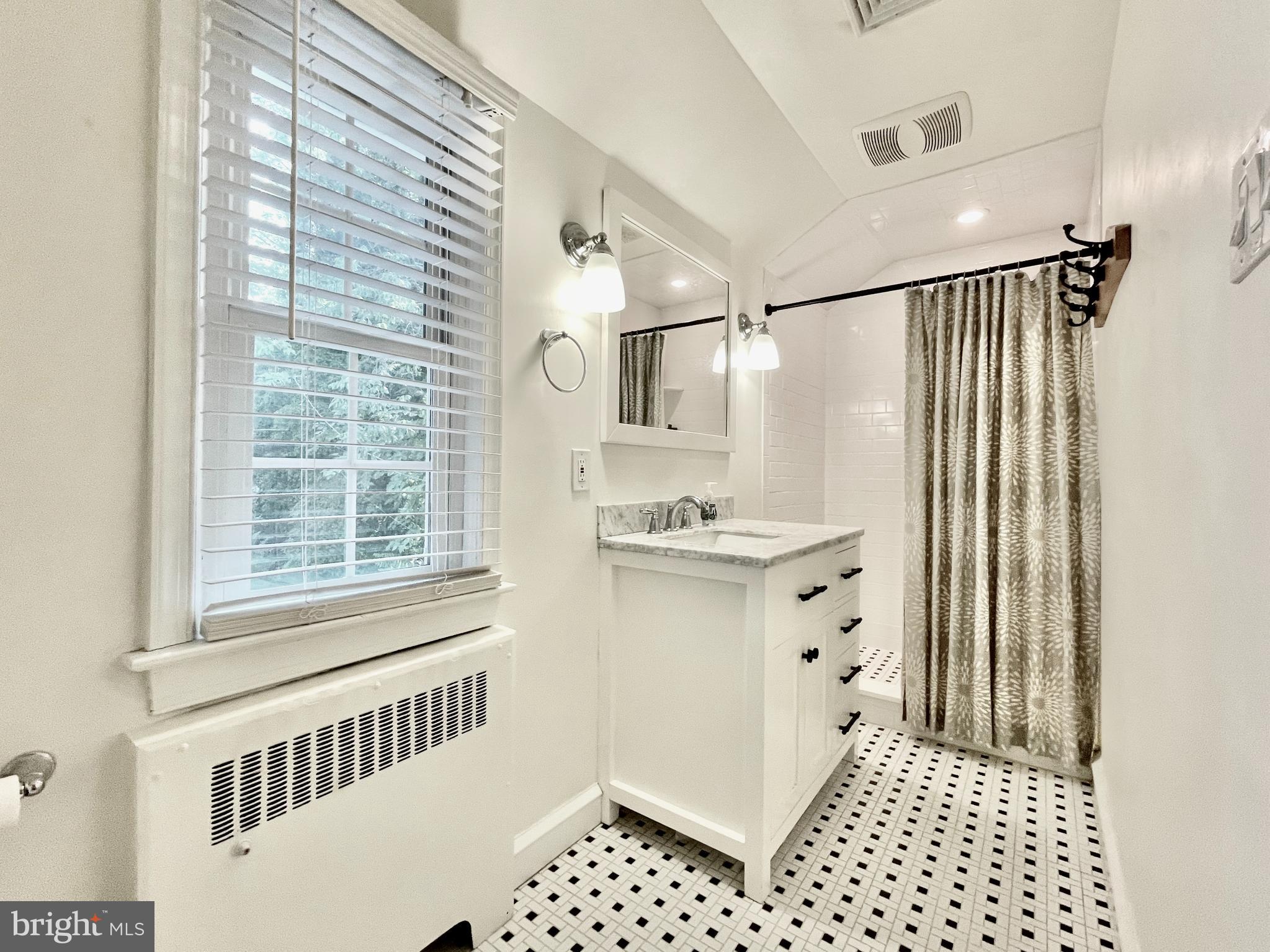 PENN WYNNE - Residential Lease