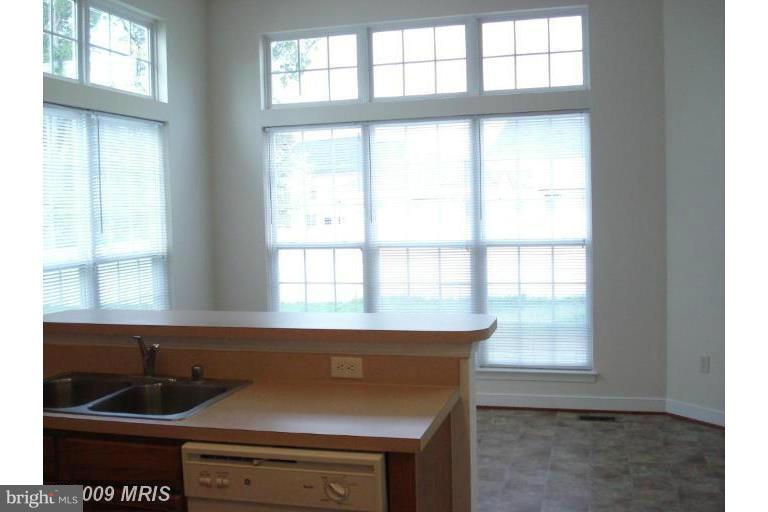 HUNTERS BROOKE SUB - Residential Lease