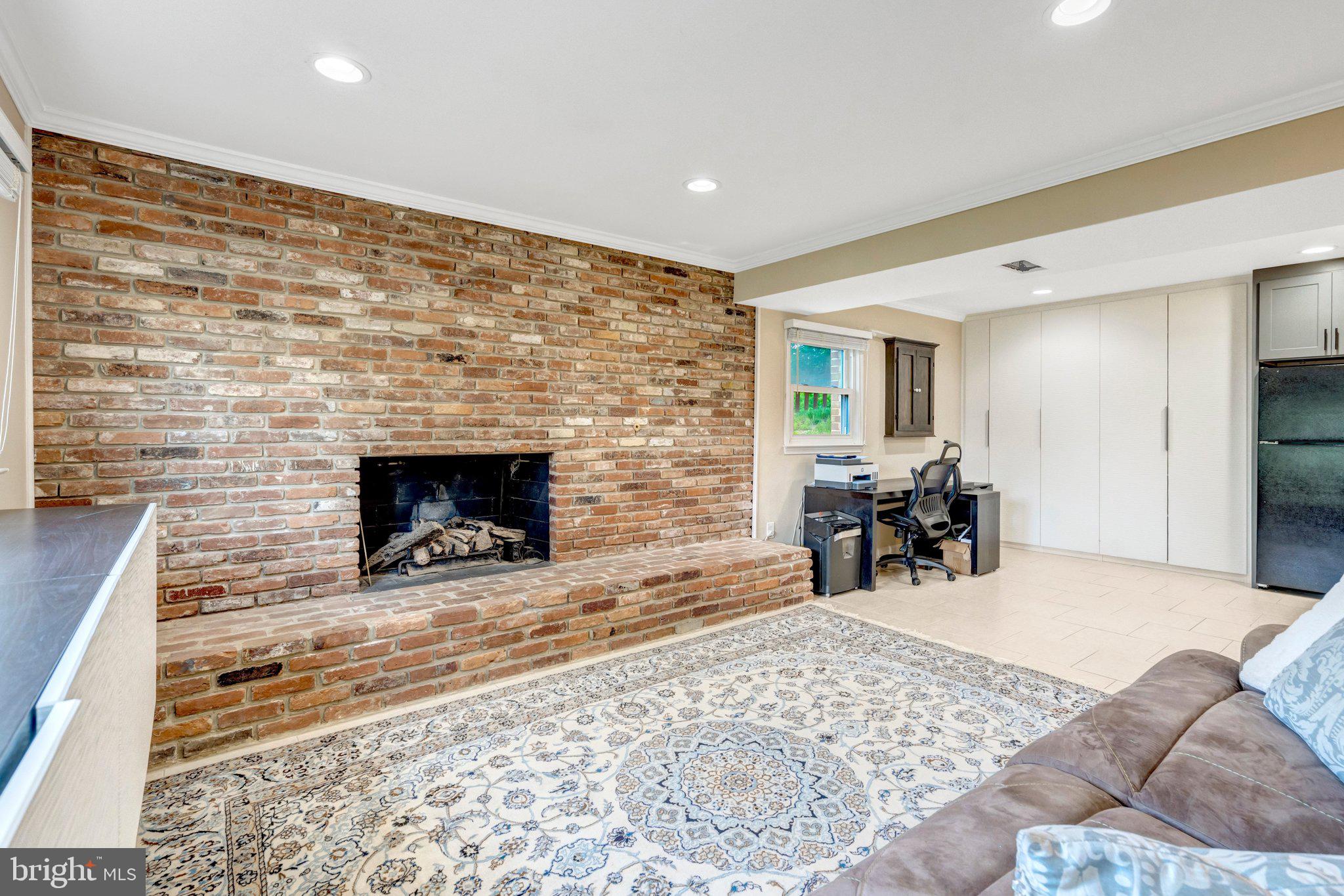 BRAMBLEWOOD - Residential