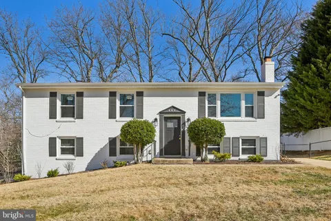 605 Bonnie Meadow Lane, Fort Washington, MD MLS: MDPG2144522