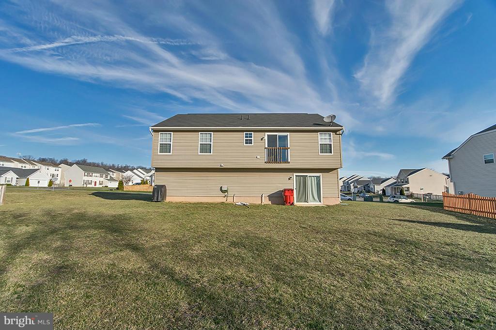 STONEBROOK VILLAGE - Residential