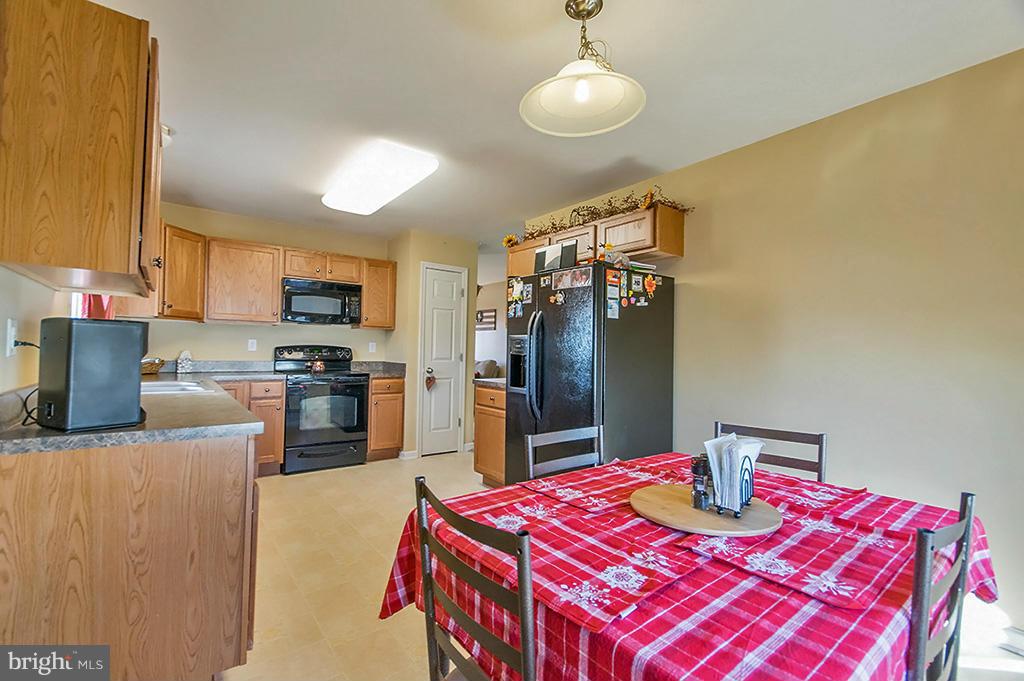 STONEBROOK VILLAGE - Residential