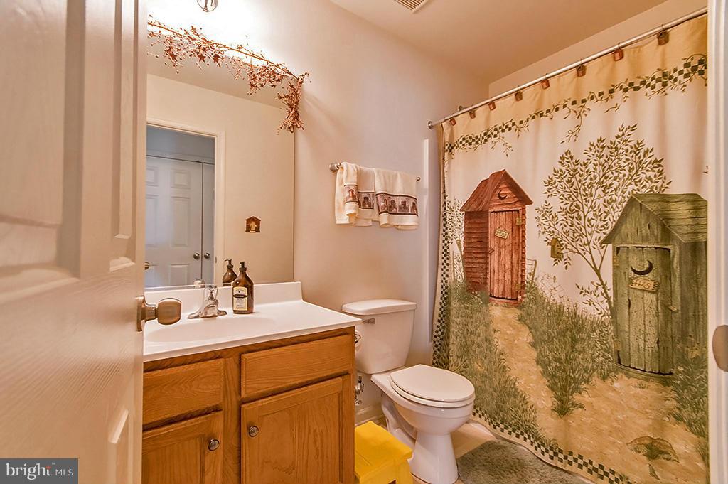 STONEBROOK VILLAGE - Residential