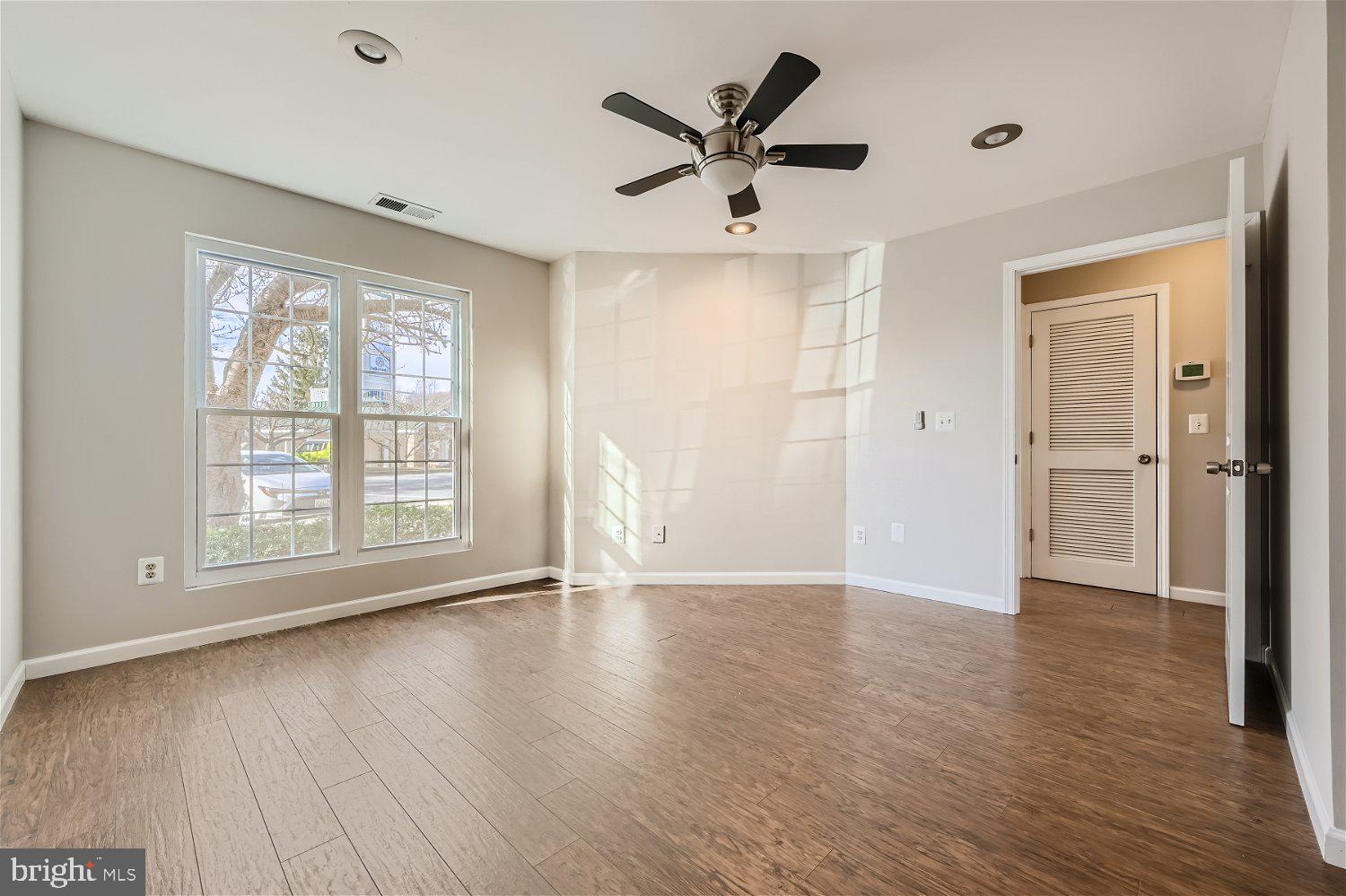 ENGLISH COUNTRY MANOR - Residential