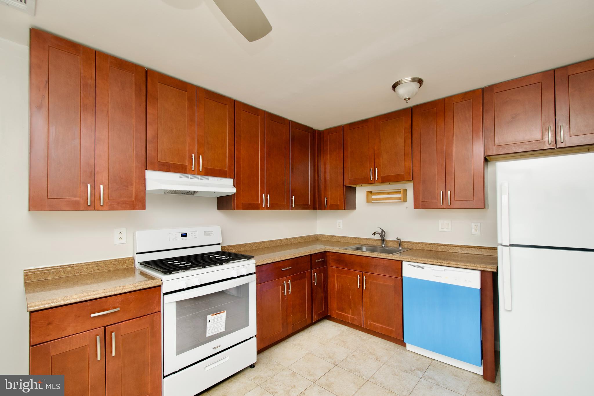 DALE CITY - Residential