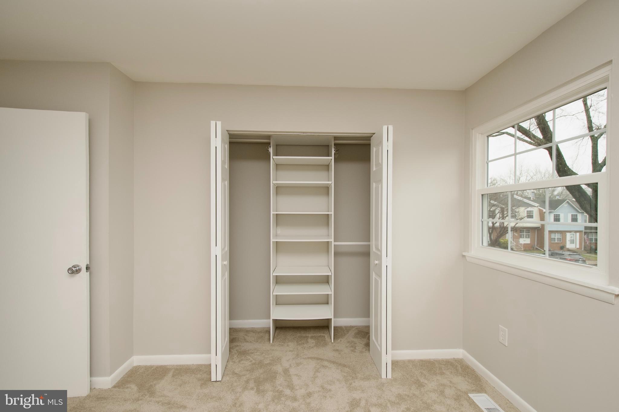 DALE CITY - Residential