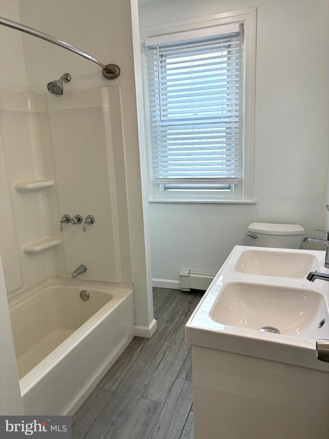 PHILADELPHIA - Residential Lease