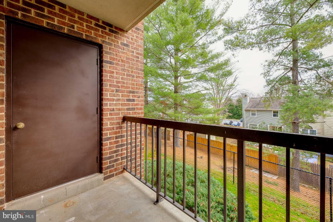 FARMINGDALE - Residential Lease