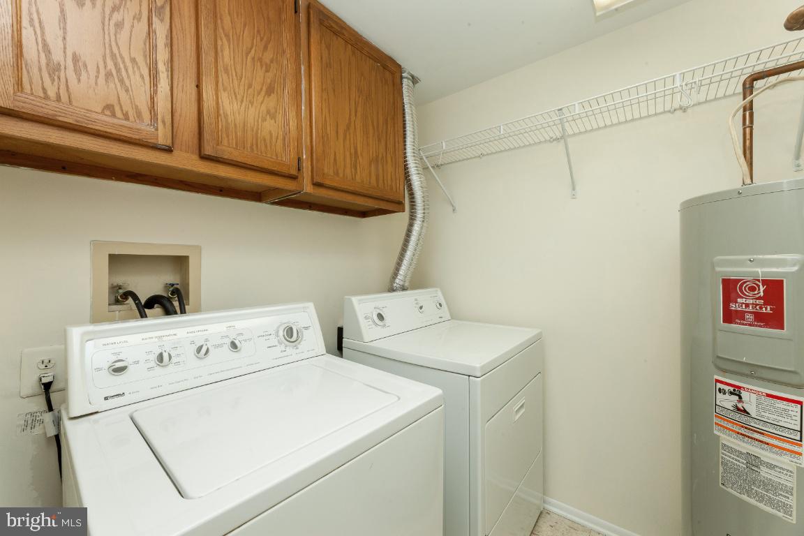 FARMINGDALE - Residential Lease