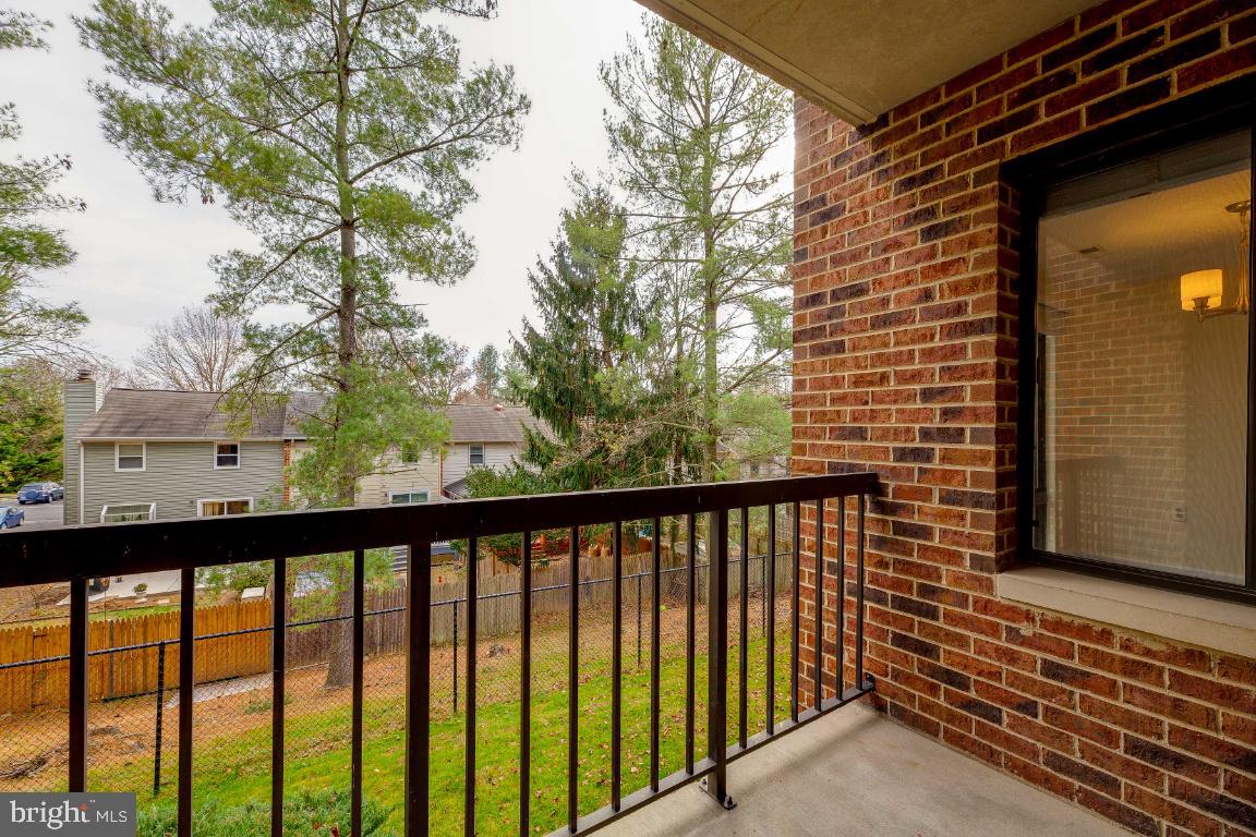 FARMINGDALE - Residential Lease