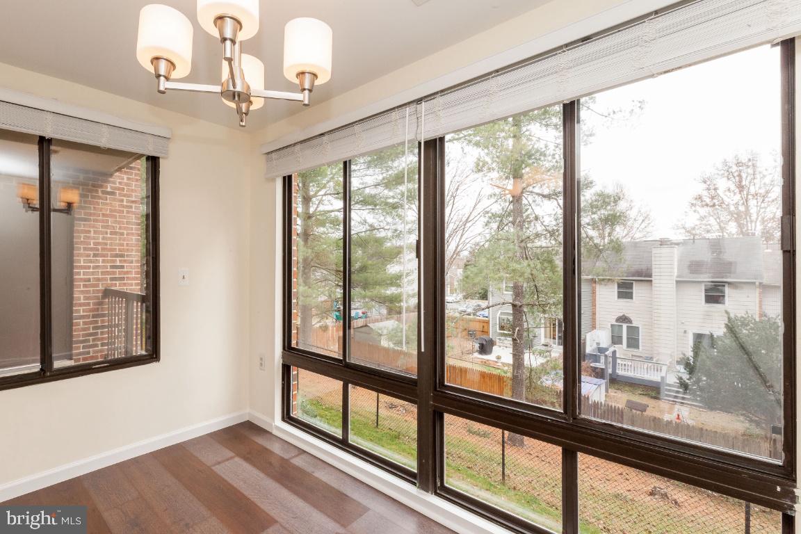 FARMINGDALE - Residential Lease