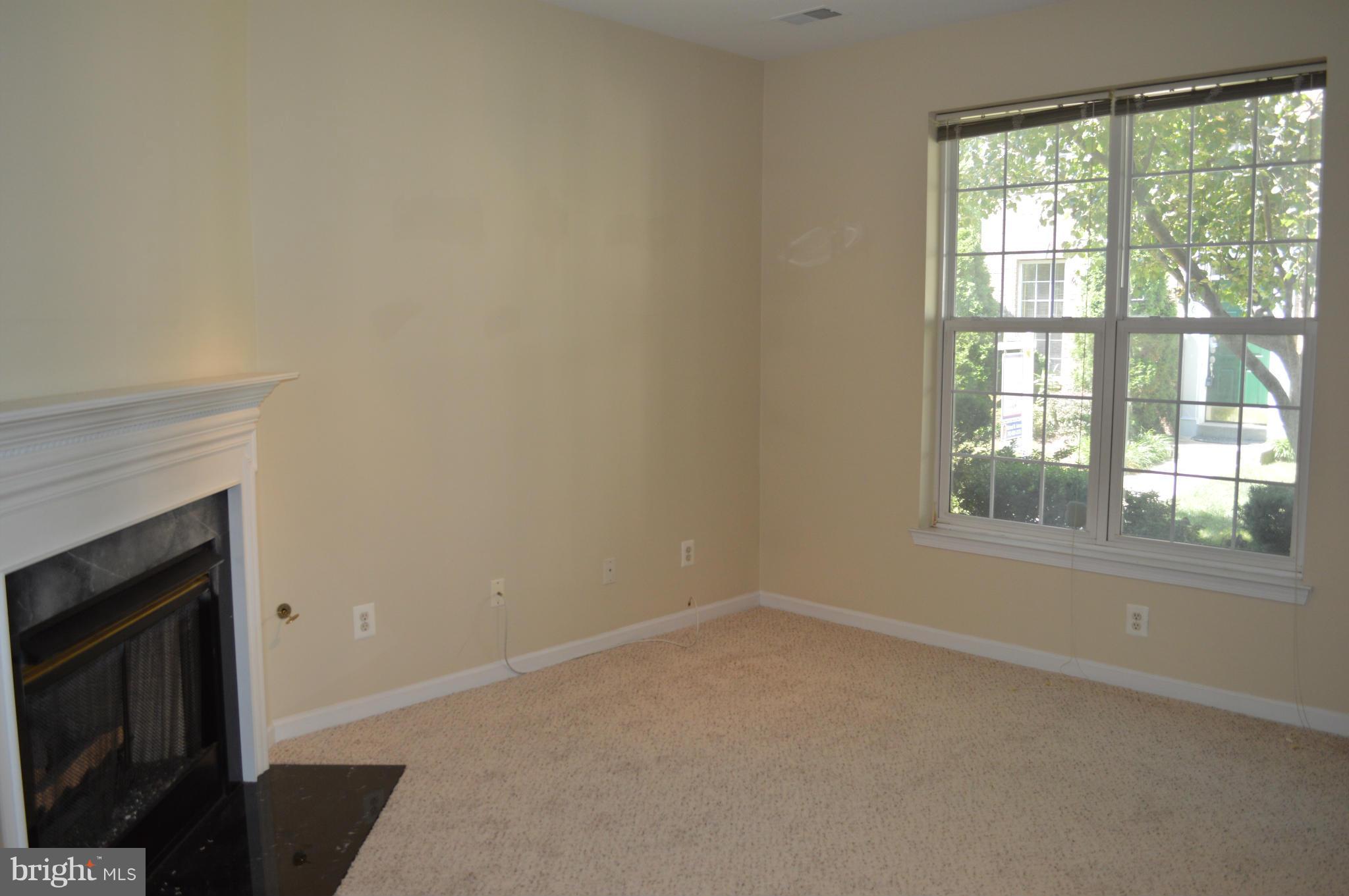 SUMMERS GROVE - Residential Lease