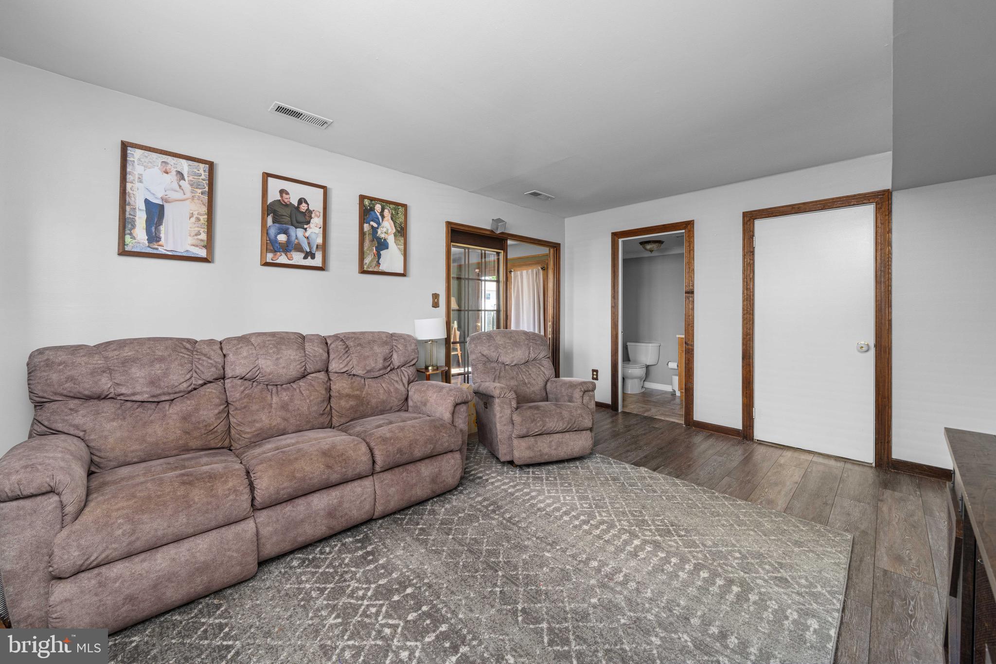 PORTER SQUARE - Residential