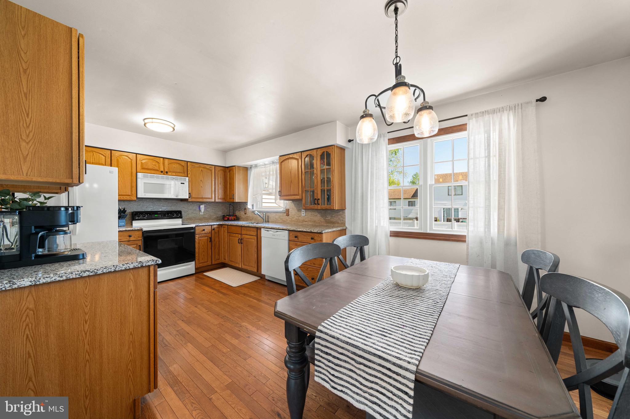 PORTER SQUARE - Residential