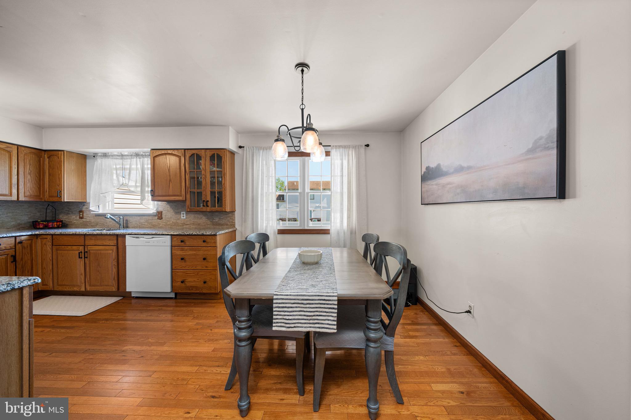 PORTER SQUARE - Residential