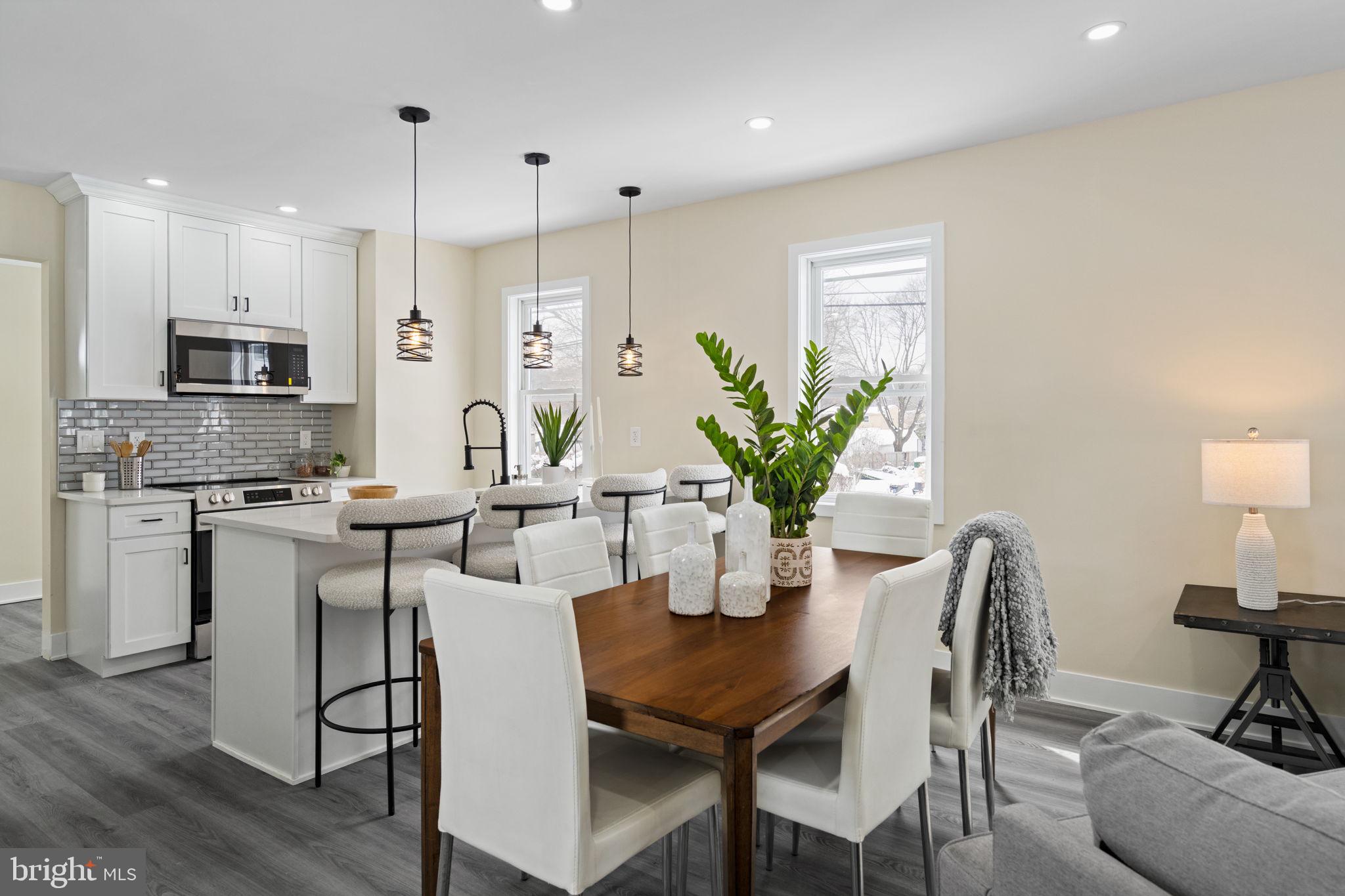 WILLOW GROVE - Residential