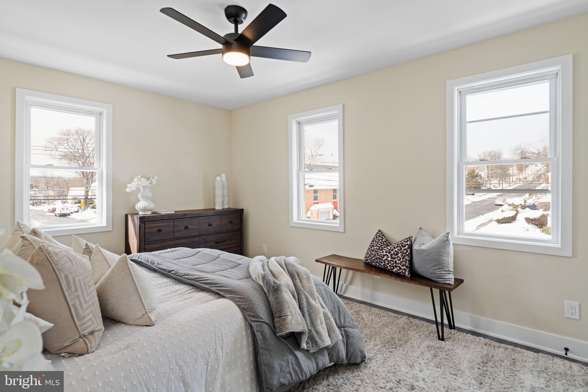 WILLOW GROVE - Residential