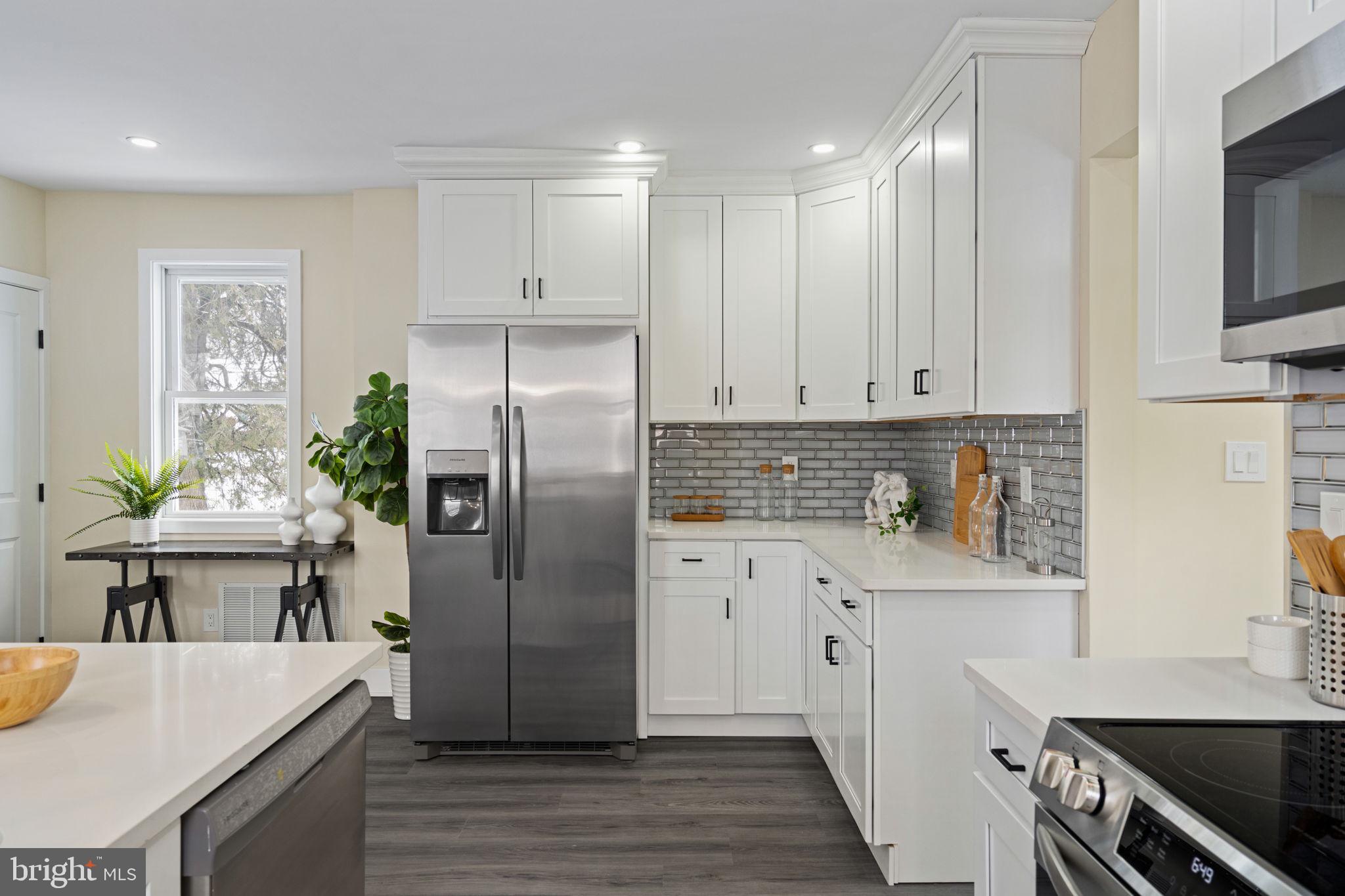 WILLOW GROVE - Residential