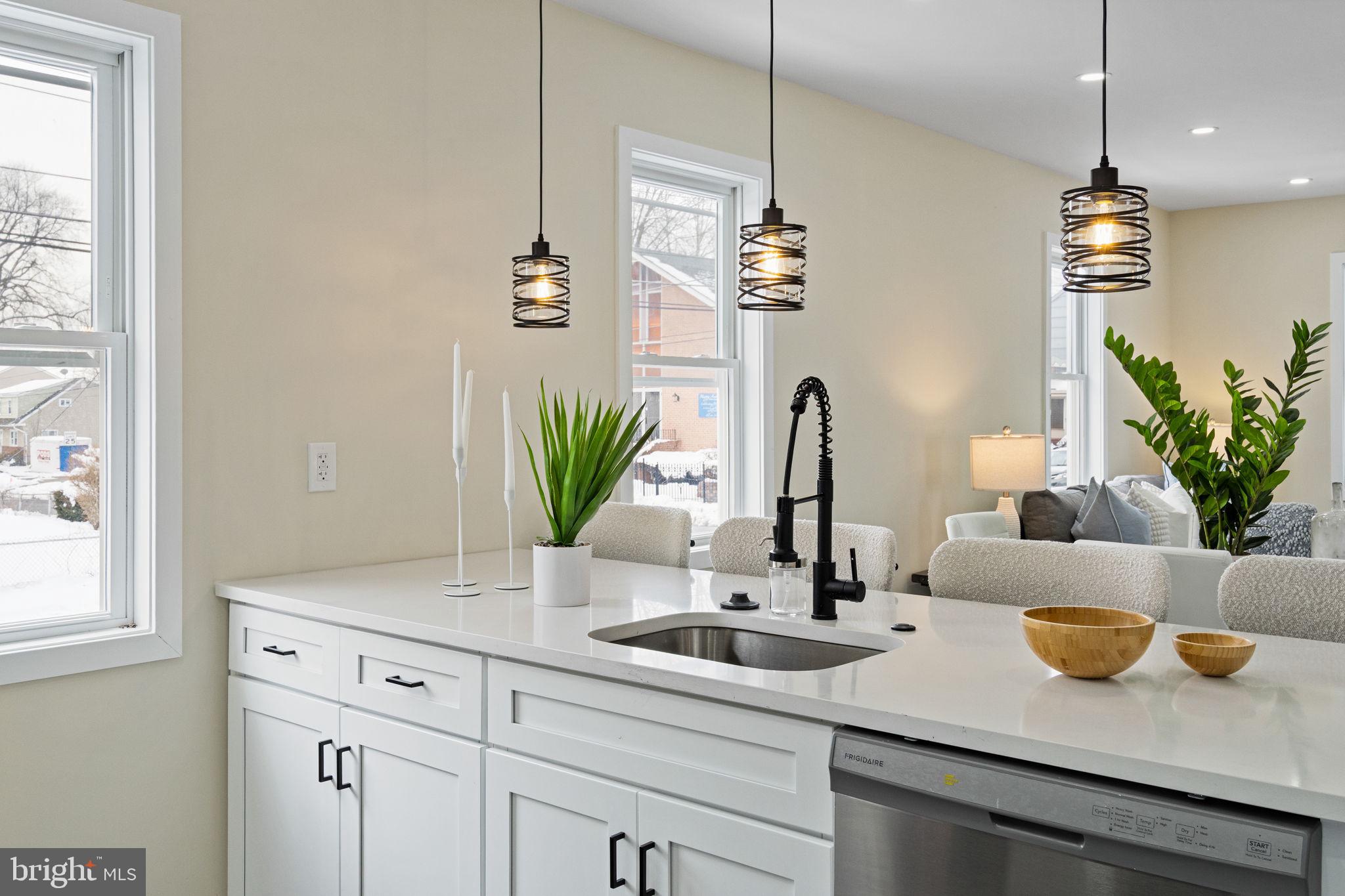 WILLOW GROVE - Residential