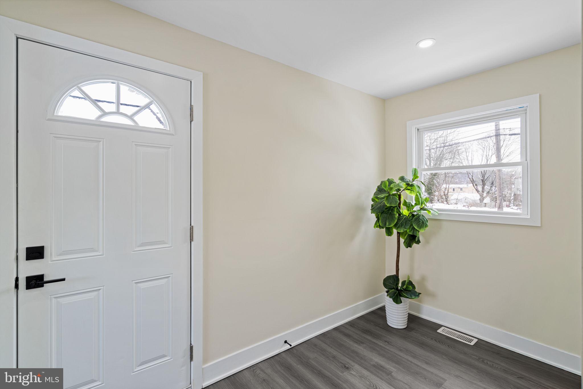 WILLOW GROVE - Residential