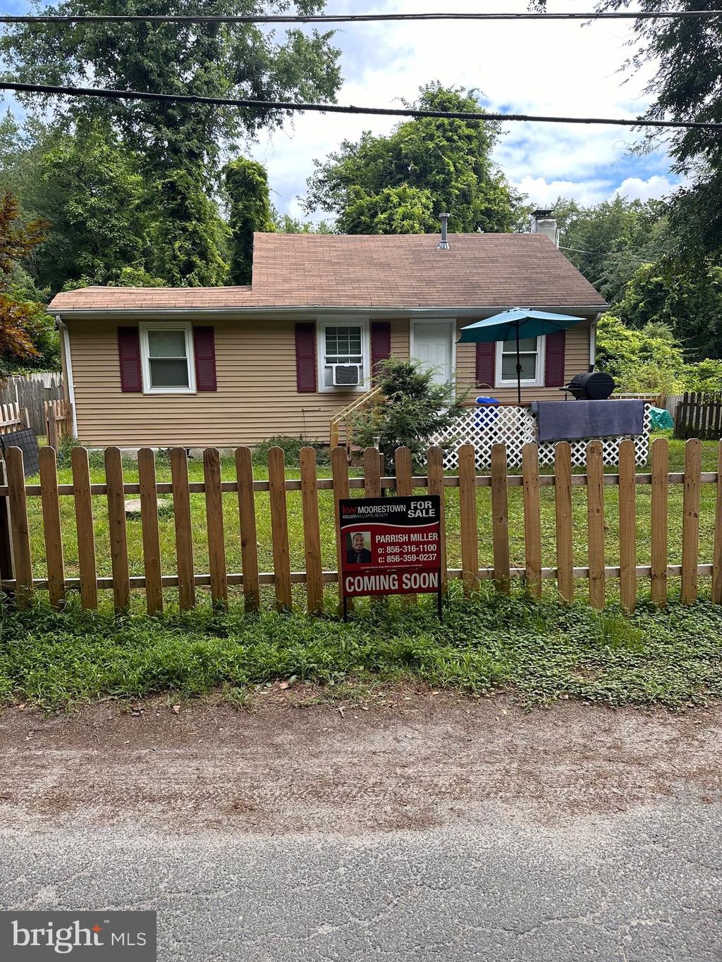 listing image 0