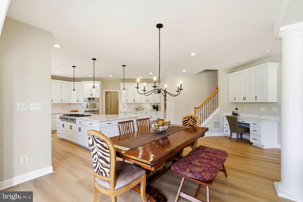 RED CEDAR WEST - Residential