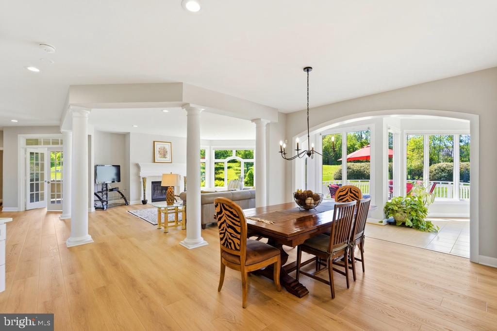 RED CEDAR WEST - Residential