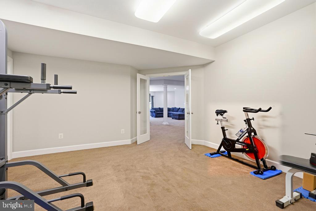 RED CEDAR WEST - Residential