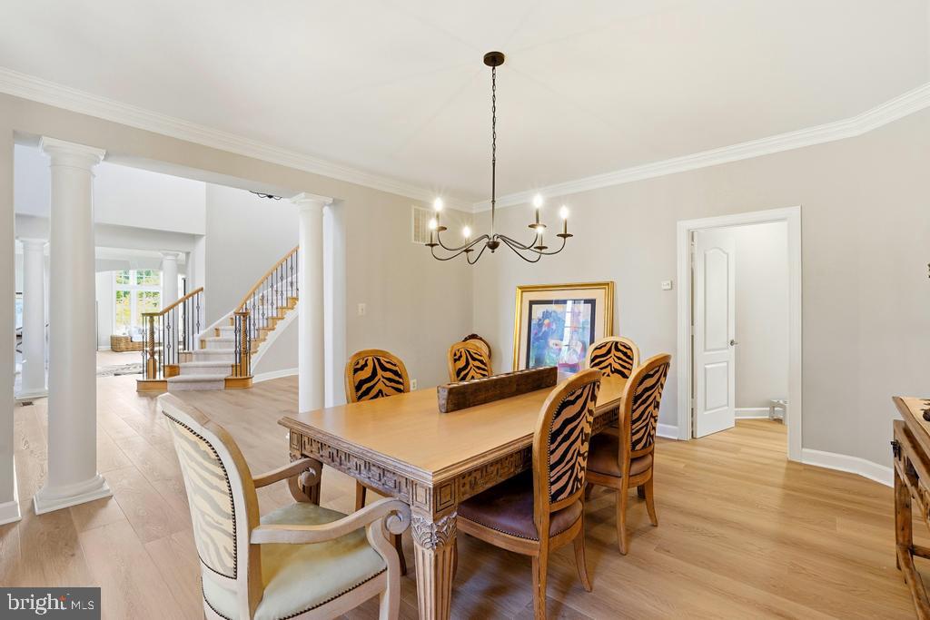 RED CEDAR WEST - Residential