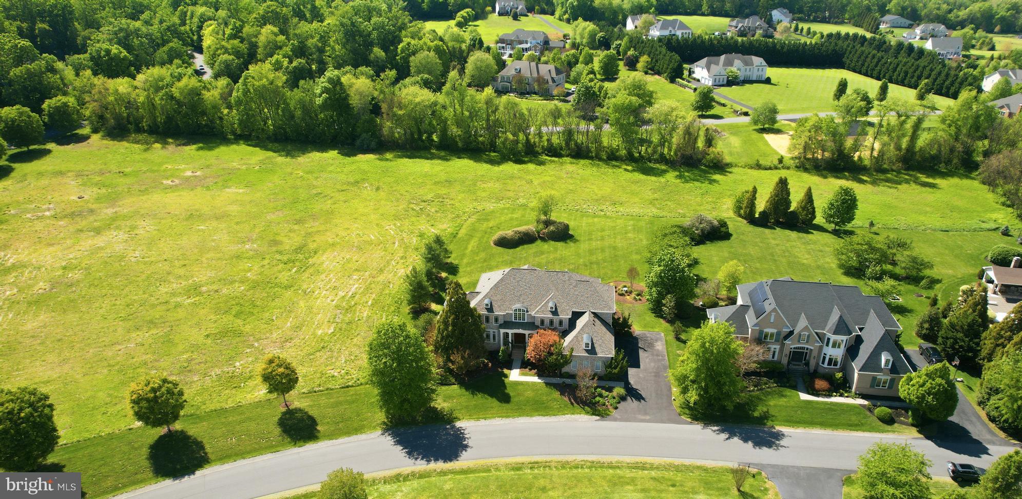RED CEDAR WEST - Residential