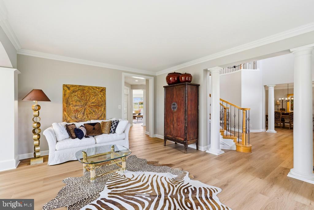 RED CEDAR WEST - Residential