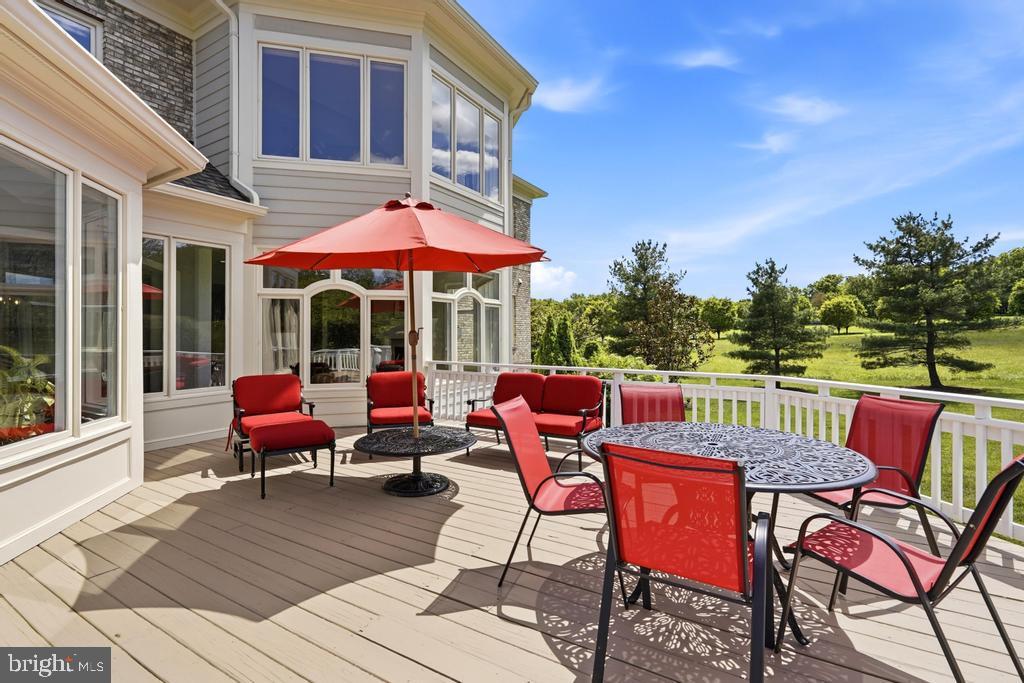 RED CEDAR WEST - Residential