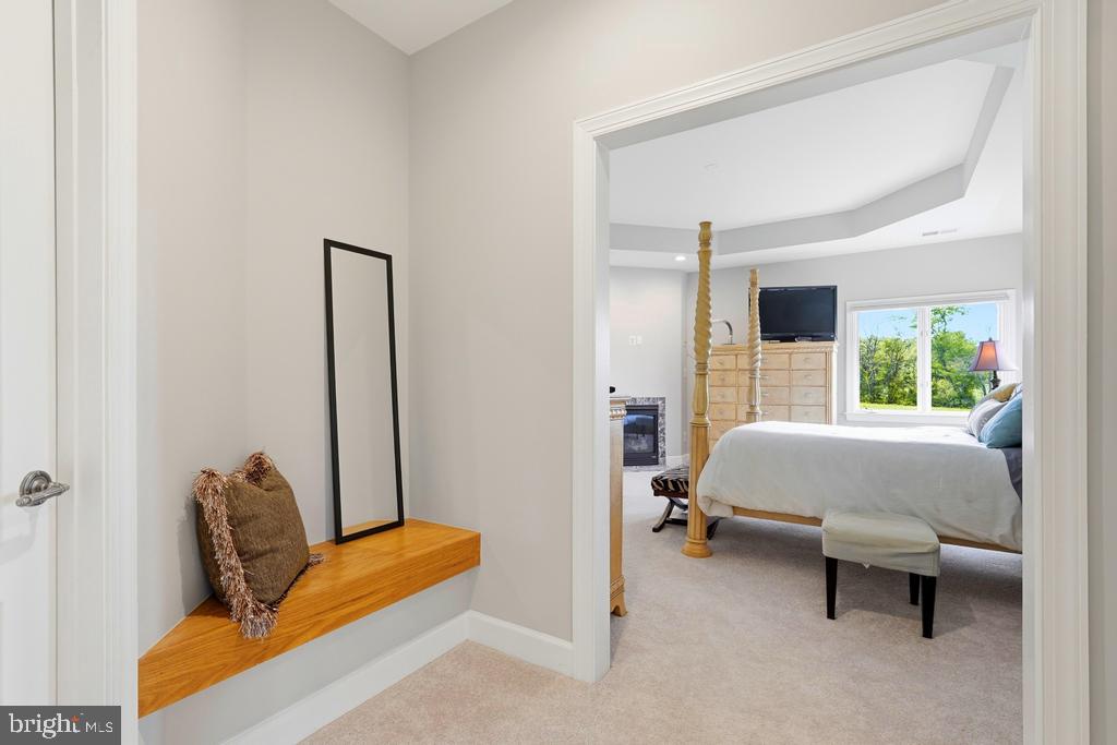 RED CEDAR WEST - Residential