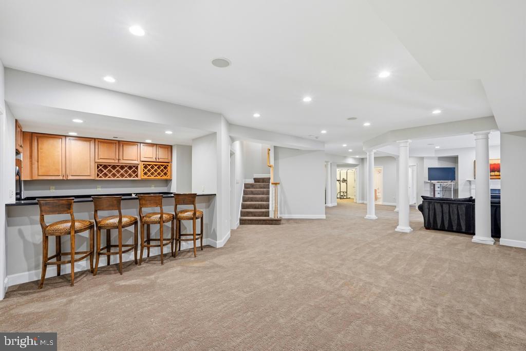 RED CEDAR WEST - Residential