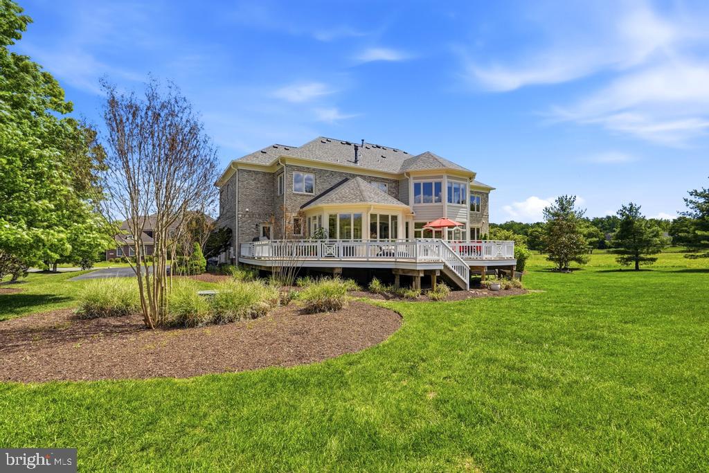 RED CEDAR WEST - Residential