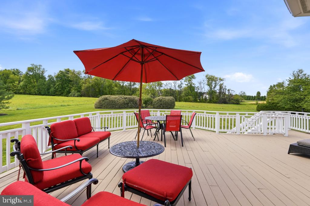 RED CEDAR WEST - Residential