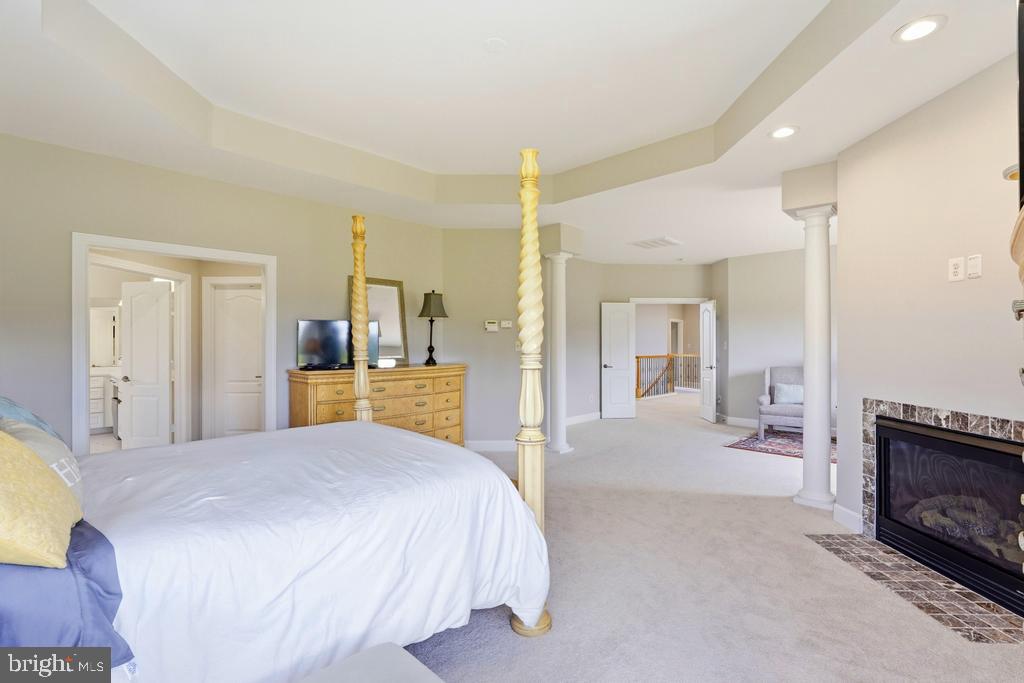 RED CEDAR WEST - Residential