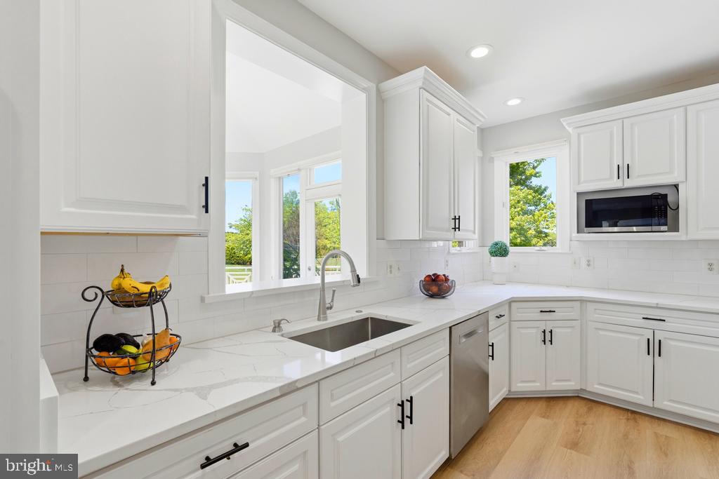 RED CEDAR WEST - Residential