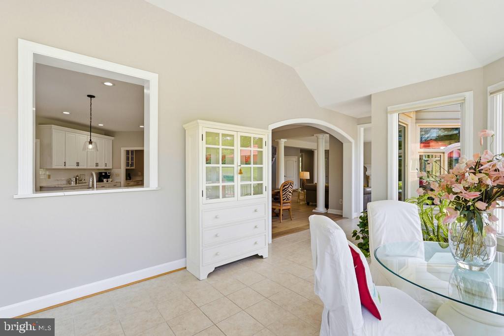 RED CEDAR WEST - Residential