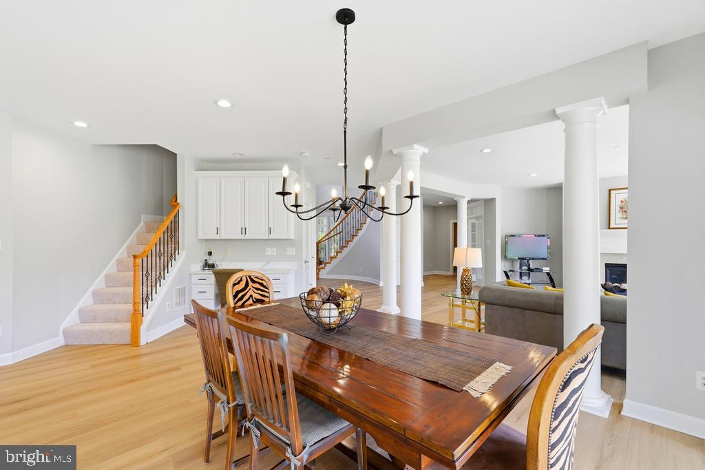 RED CEDAR WEST - Residential