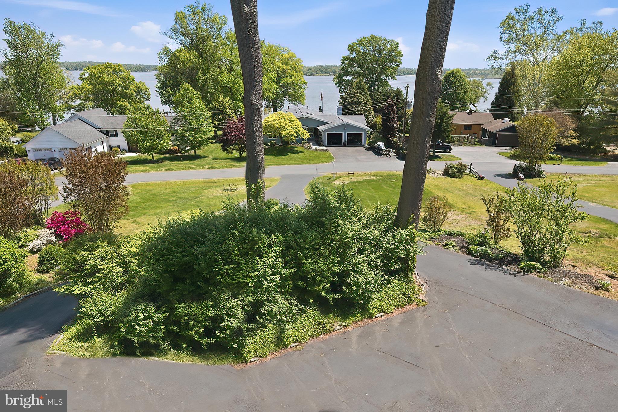 BONNEY SHORES - Residential