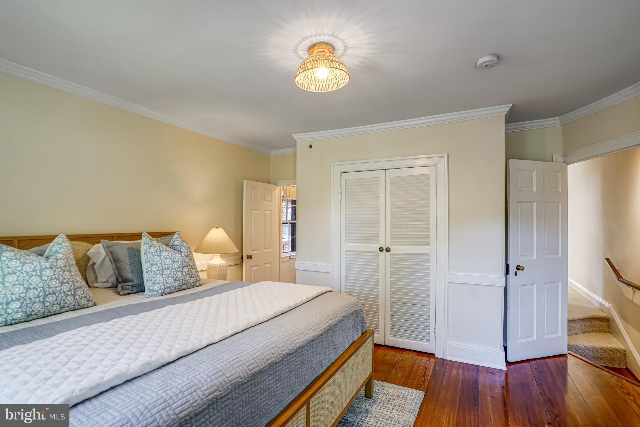 OLD TOWN ALEXANDRIA - Residential