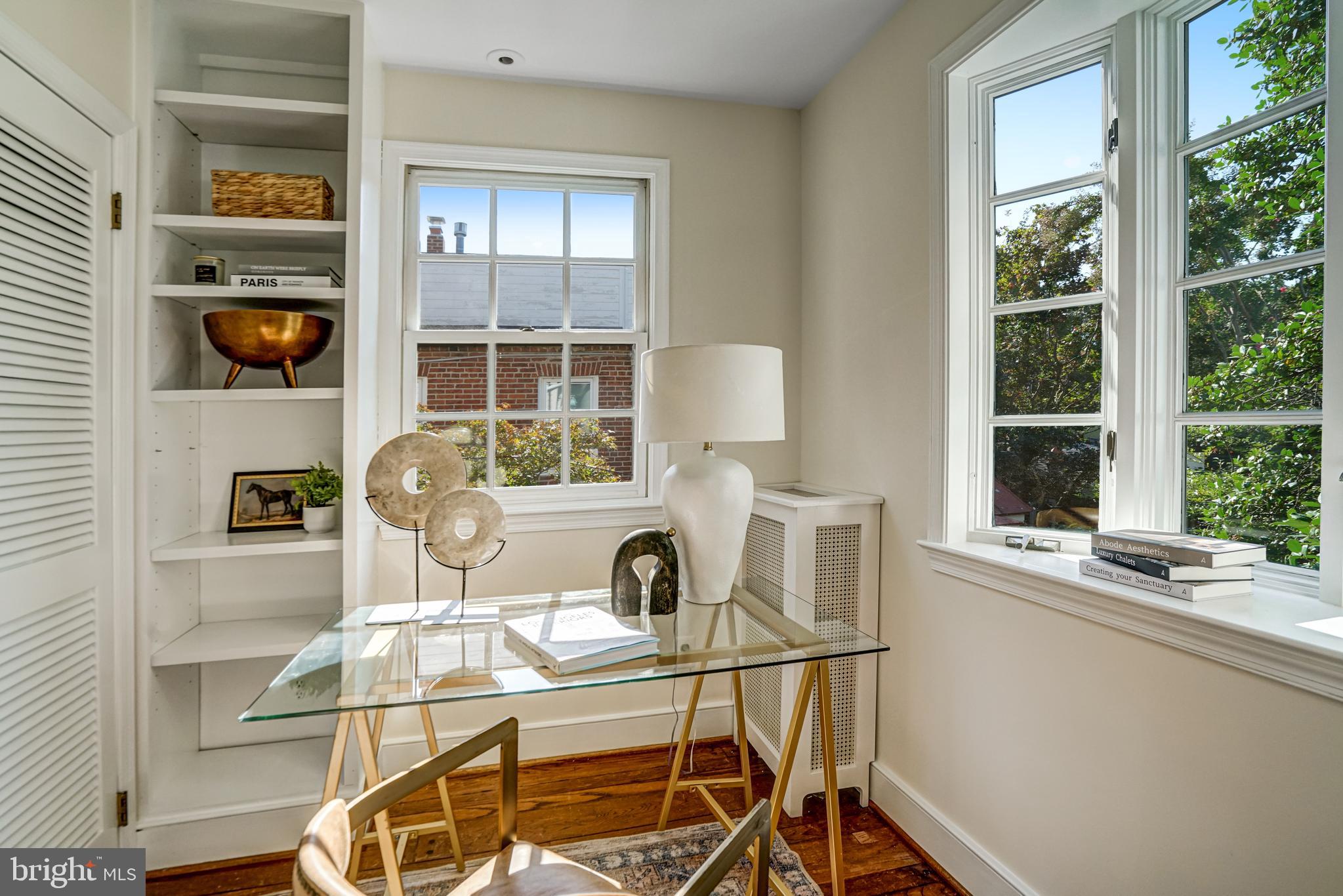 OLD TOWN ALEXANDRIA - Residential