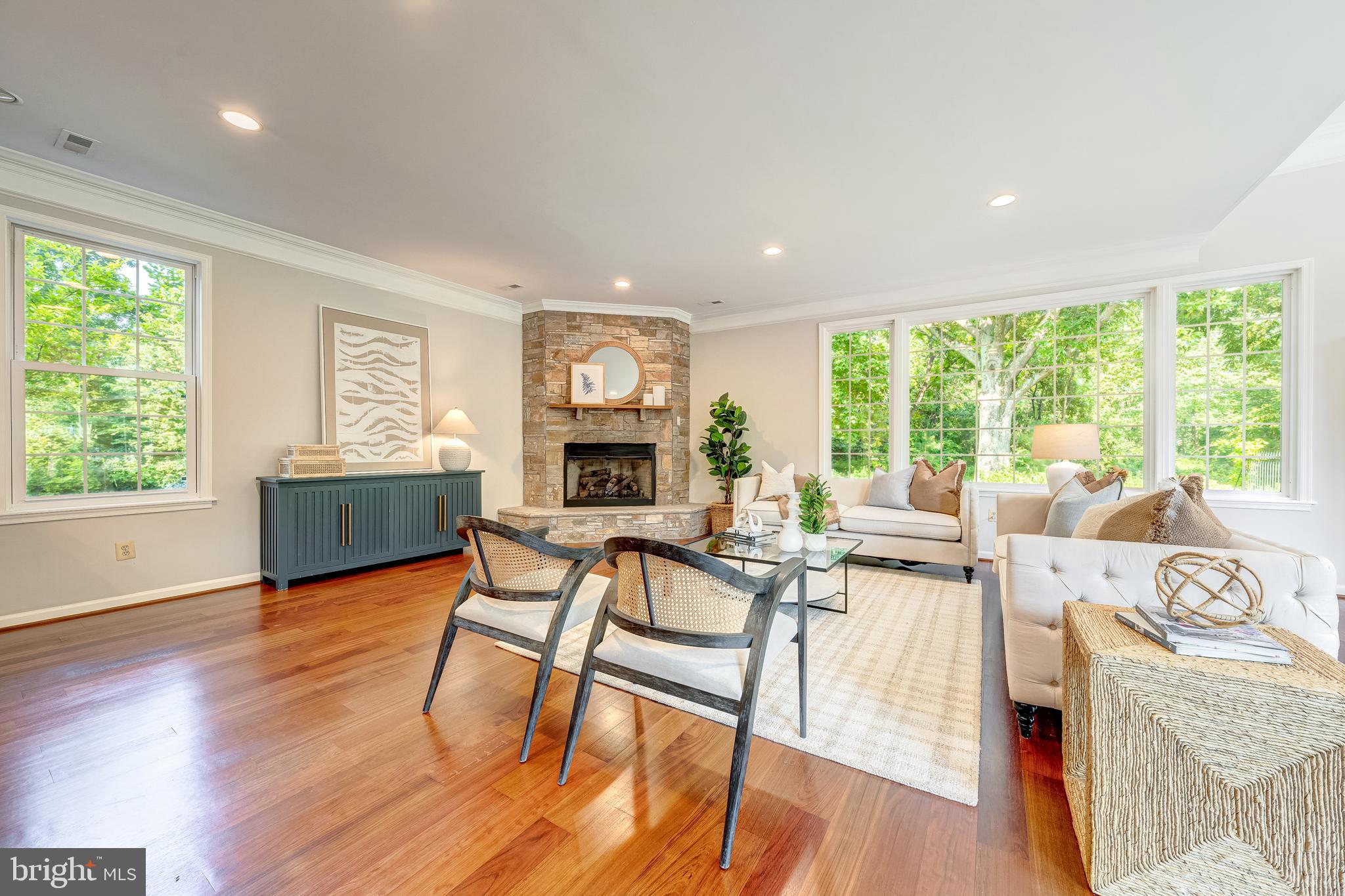 STONEY CREEK WOODS - Residential