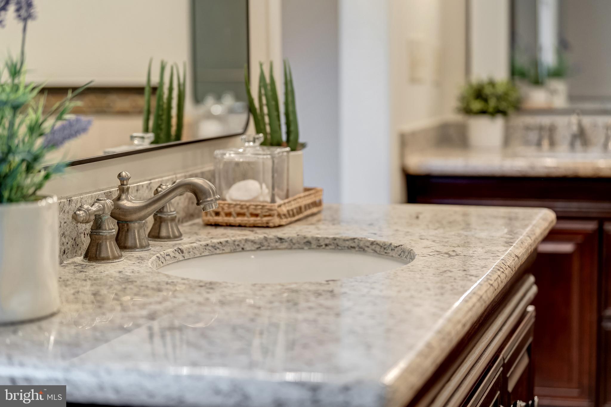 STONEY CREEK WOODS - Residential