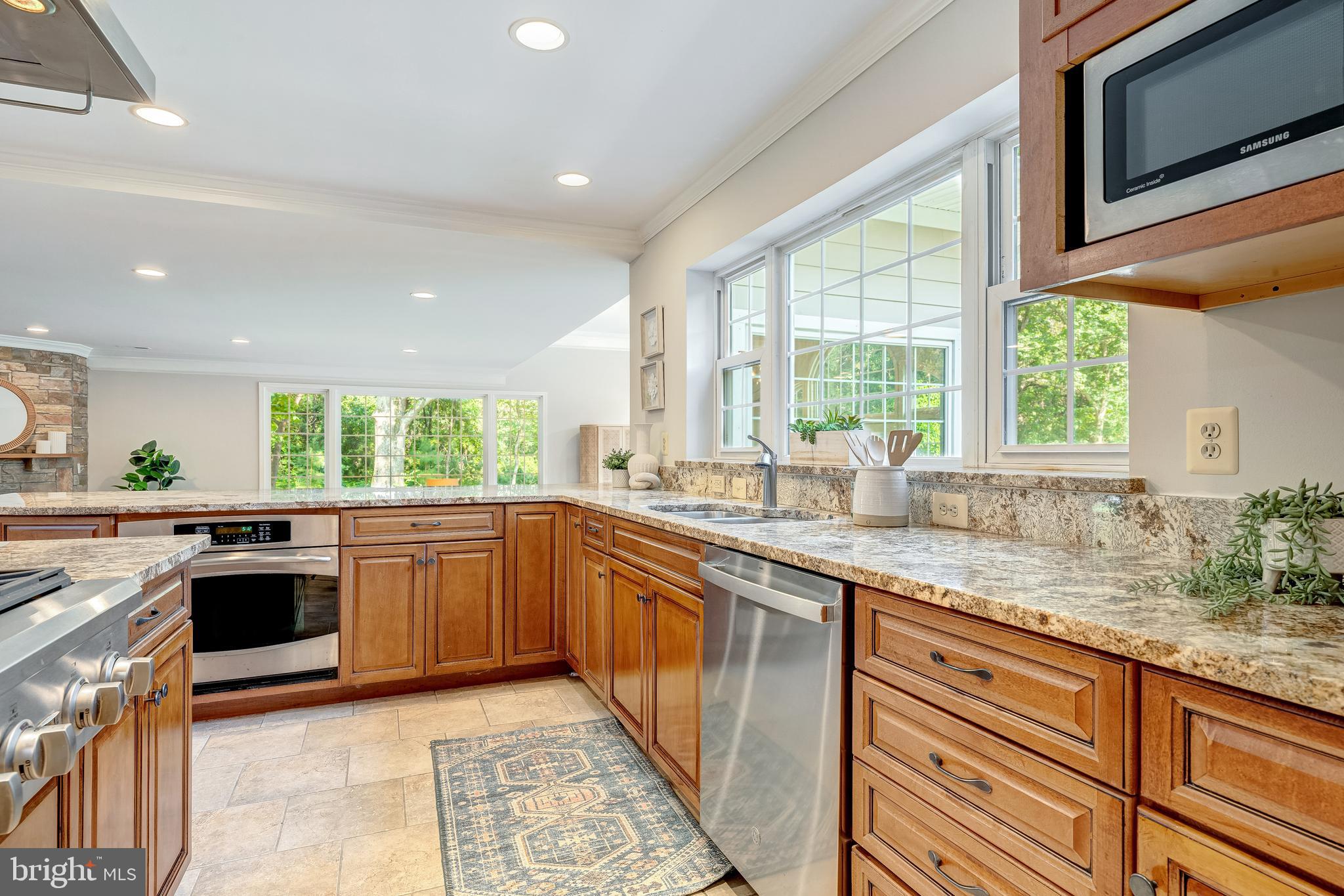 STONEY CREEK WOODS - Residential