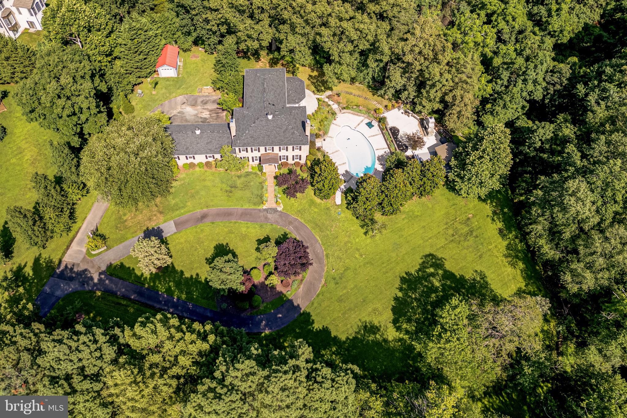 STONEY CREEK WOODS - Residential