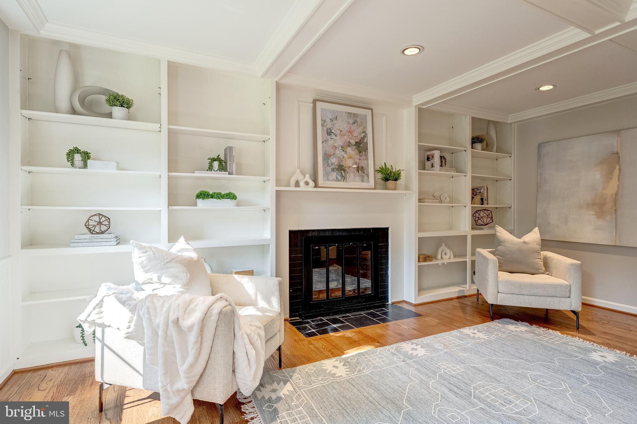 STONEY CREEK WOODS - Residential