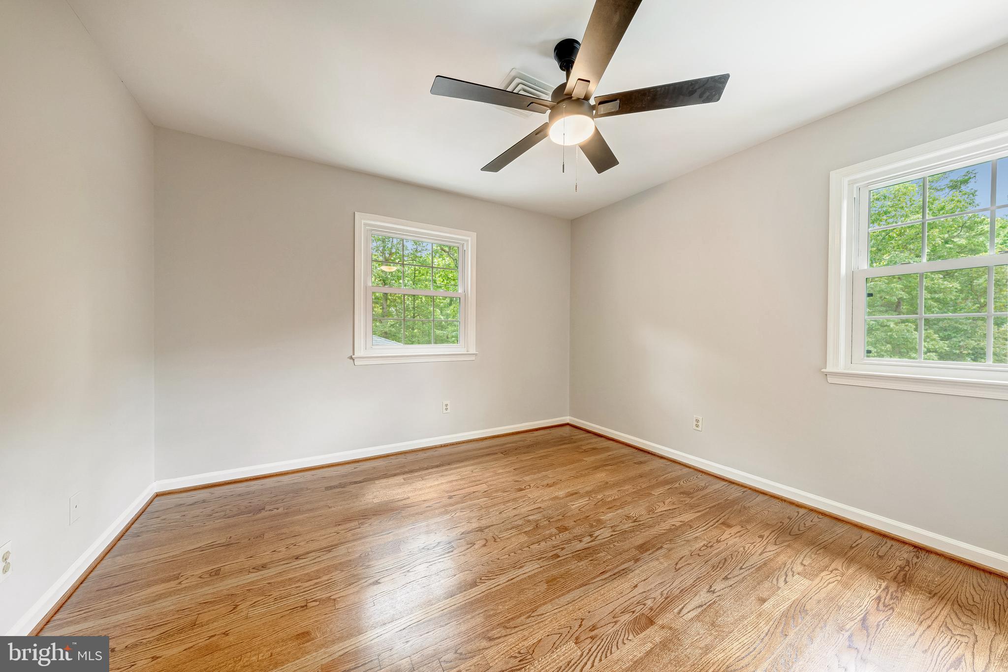 STONEY CREEK WOODS - Residential