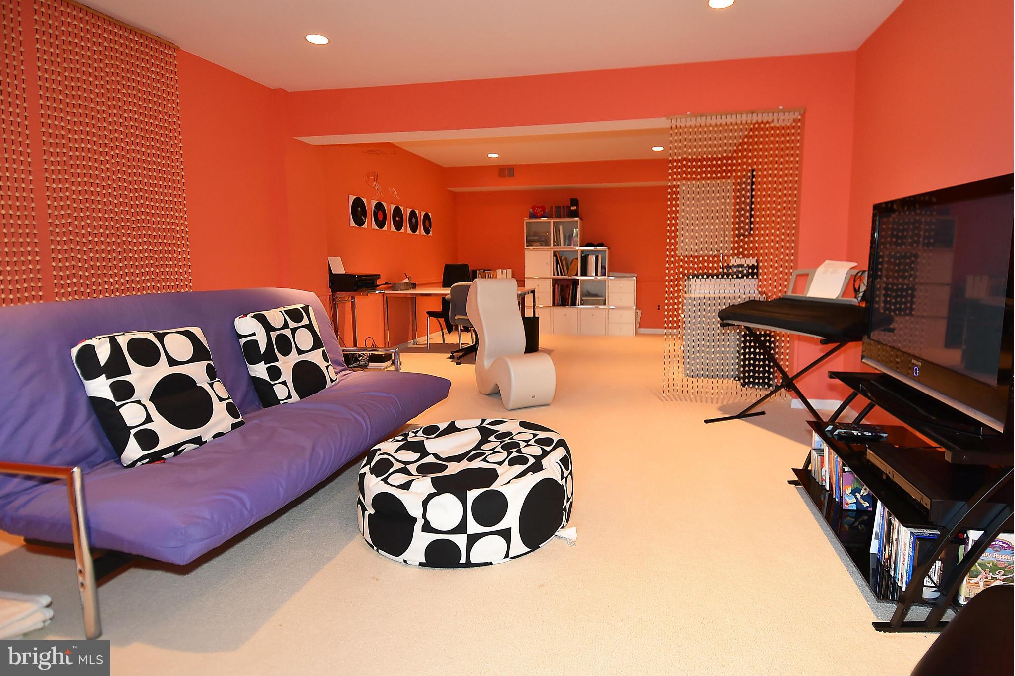 BISHOPS COURT - Residential